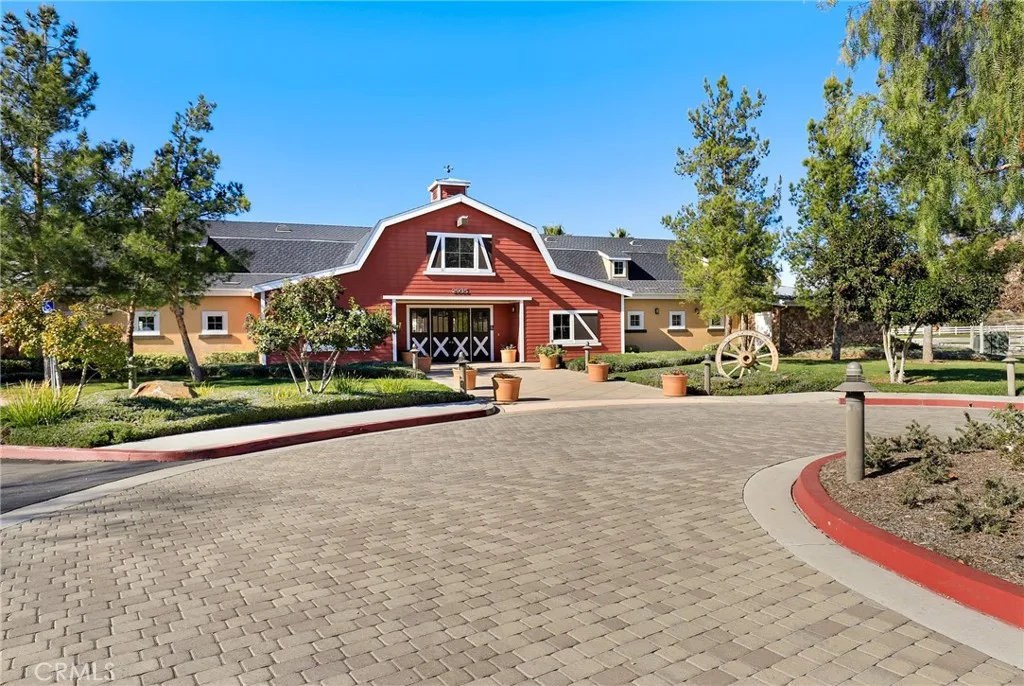 264 Cleomella Court, Hemet, California 92543 home-pic-25